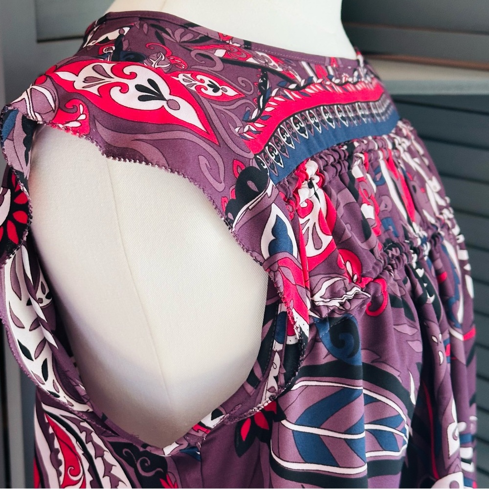 LOFT Purple Paisley Flutter Sleeve Blouse Smocked Ruffle Front and Keyhole Back. - Picture 7 of 11